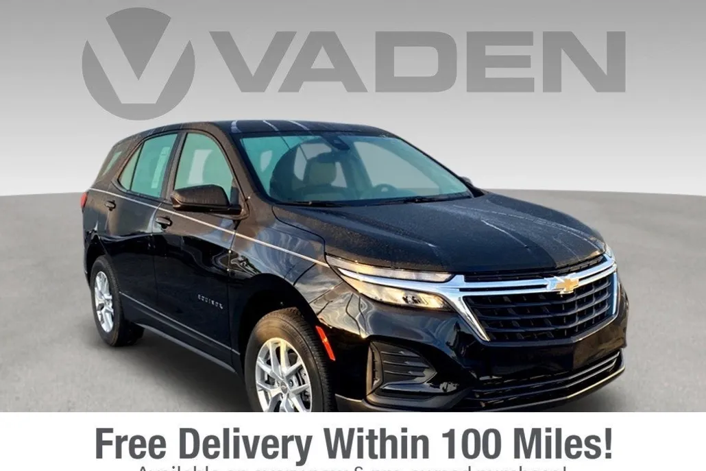 2024 Chevrolet Equinox LS photo 1