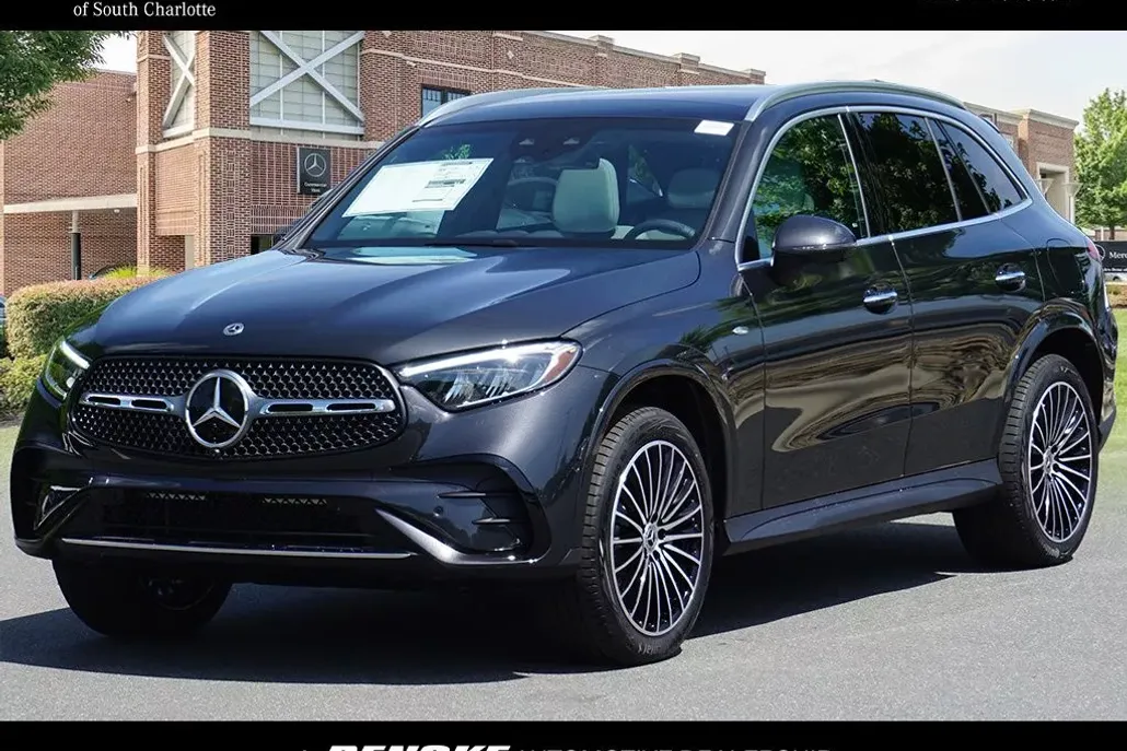 2025 Mercedes Benz GLC 350e 4MATIC photo 1