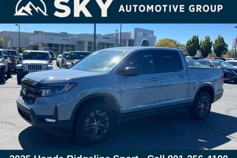 2025 Honda Ridgeline Sport photo 1