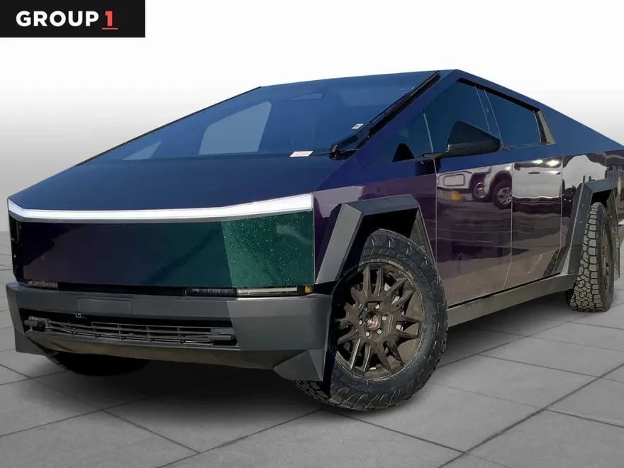2024 Tesla Cybertruck All-Wheel Drive photo 1