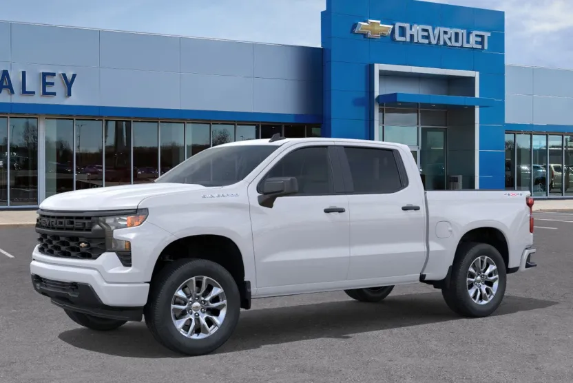 2026 Chevrolet Silverado 1500 Custom photo 1