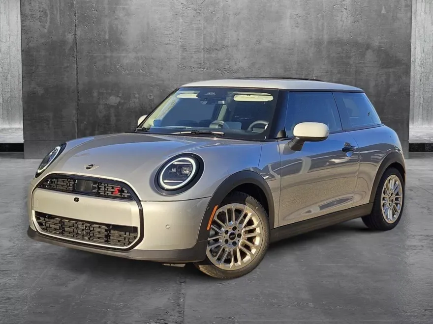 2025 Mini Cooper 2 Door Hardtop S Iconic photo 1