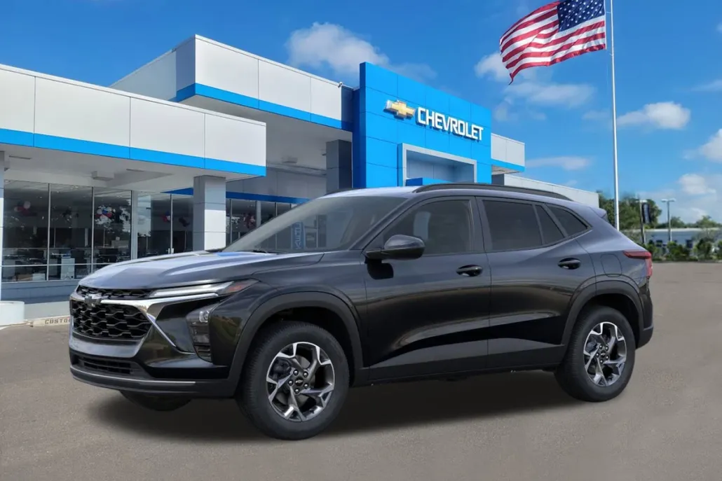 2026 Chevrolet Trax LT photo 1