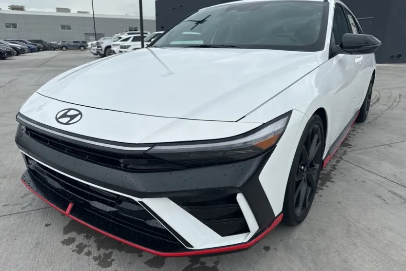 2025 Hyundai Elantra N Base photo 1