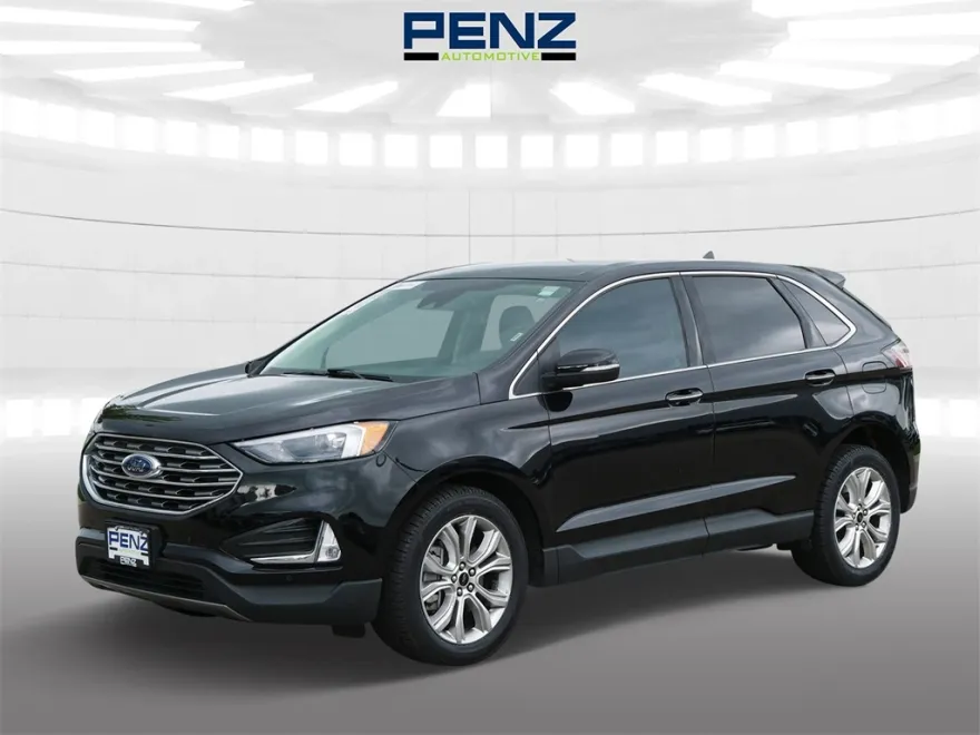 2024 Ford Edge Titanium photo 1
