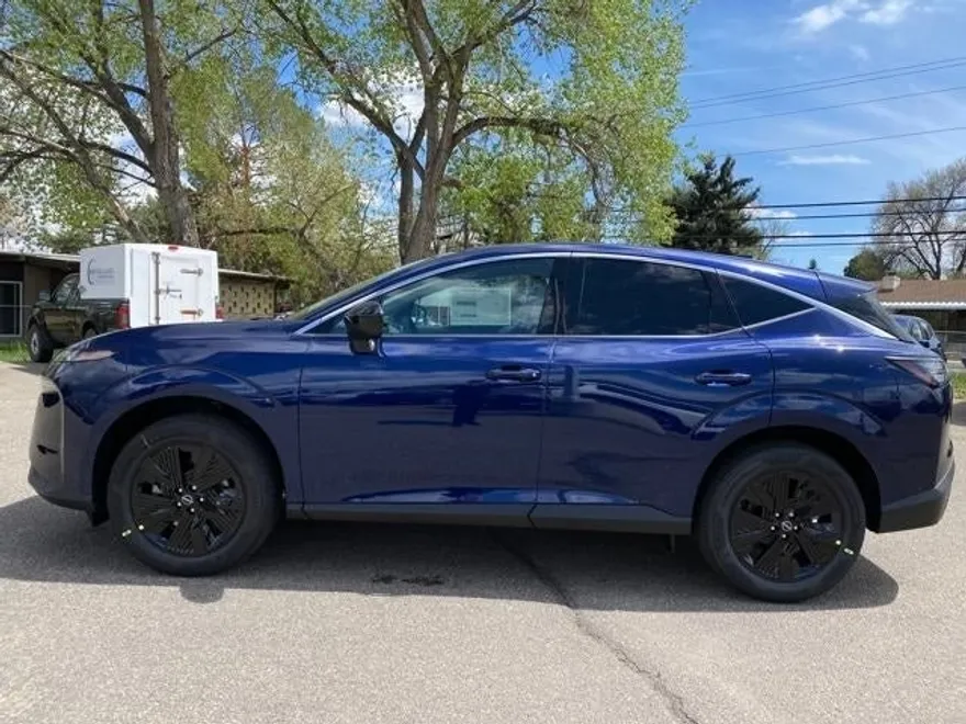 2025 Nissan Murano SV photo 1