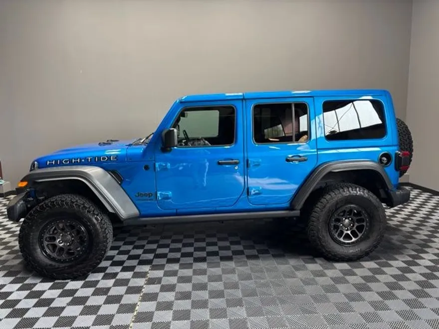 2022 Jeep Wrangler Unlimited High Tide photo 1