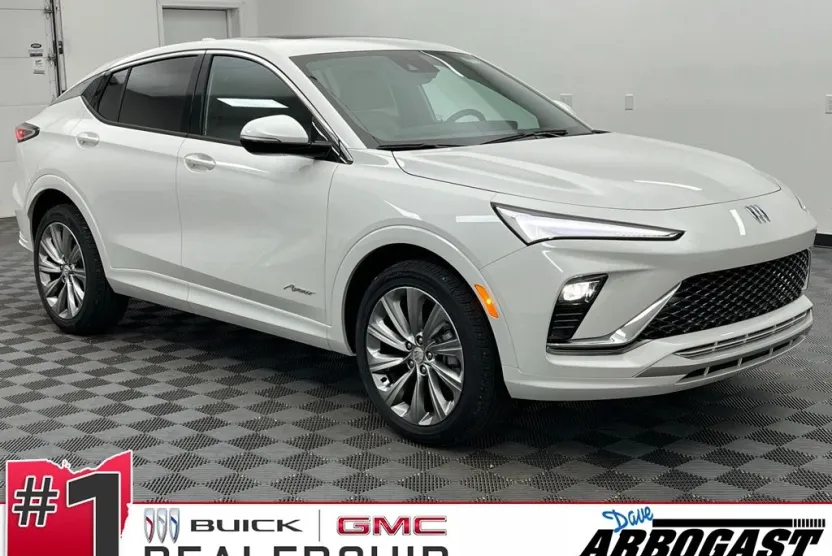 2025 Buick Envista Avenir photo 1