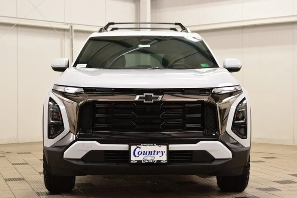 2026 Chevrolet Equinox ACTIV photo 1