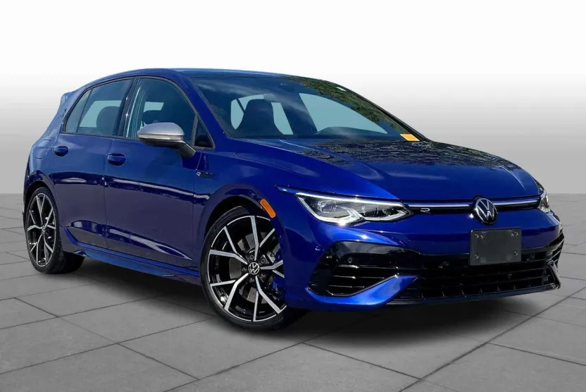 2024 Volkswagen Golf R photo 1