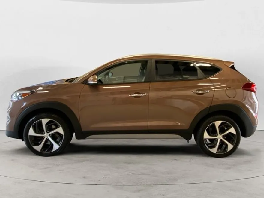 2017 Hyundai Tucson Limited photo 1