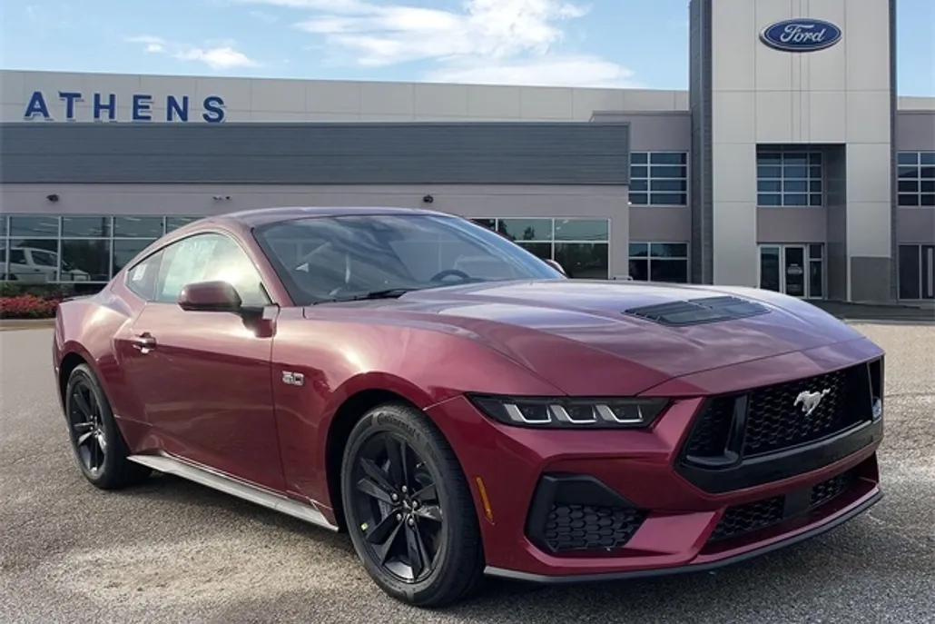 2025 Ford Mustang GT photo 1