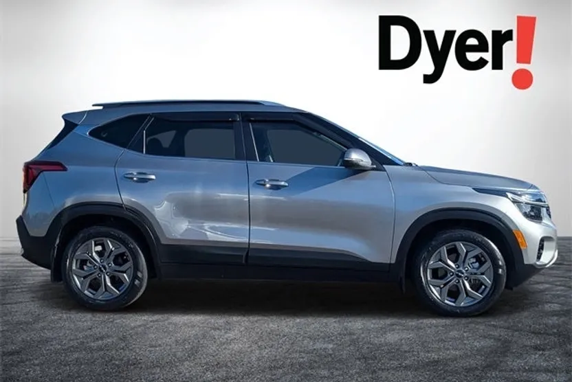 2024 Kia Seltos S photo 1