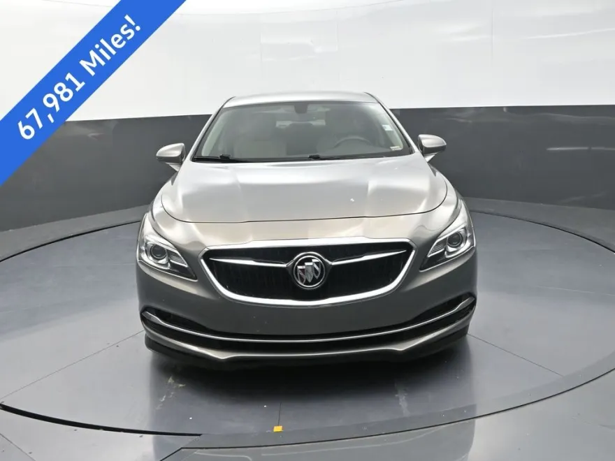 2019 Buick LaCrosse Preferred photo 1