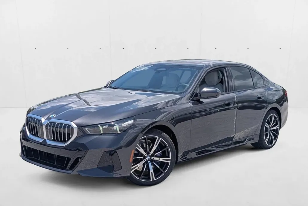 2026 Bmw 530i photo 1