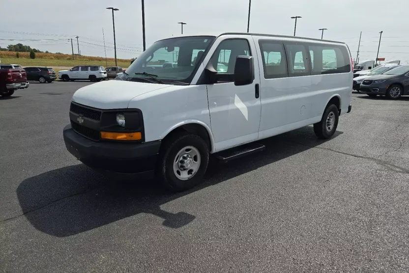 2017 Chevrolet Express Cargo 2500 Work Van photo 1