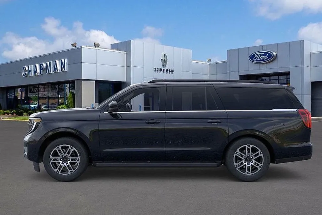 2025 Ford Expedition MAX photo 1