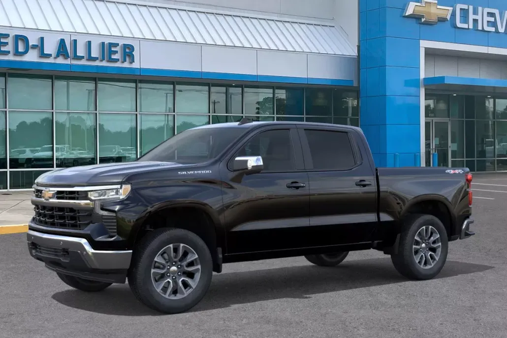 2026 Chevrolet Silverado 1500 LT photo 1