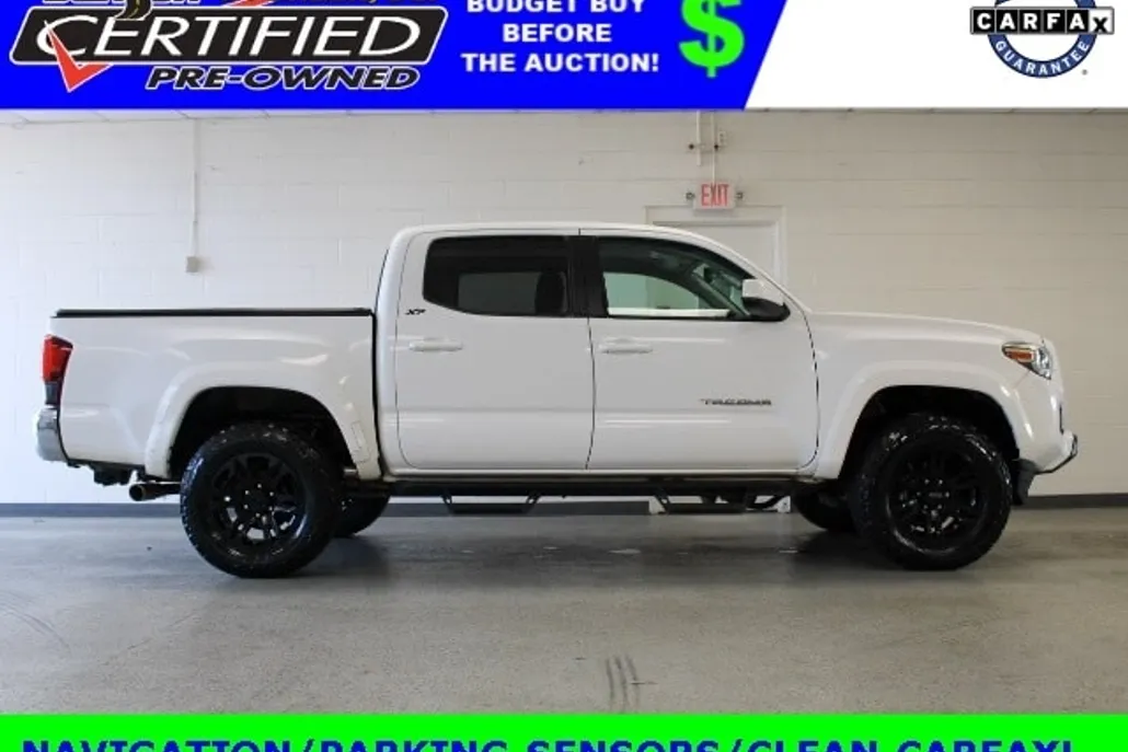 2018 Toyota Tacoma SR5 Double Cab photo 1