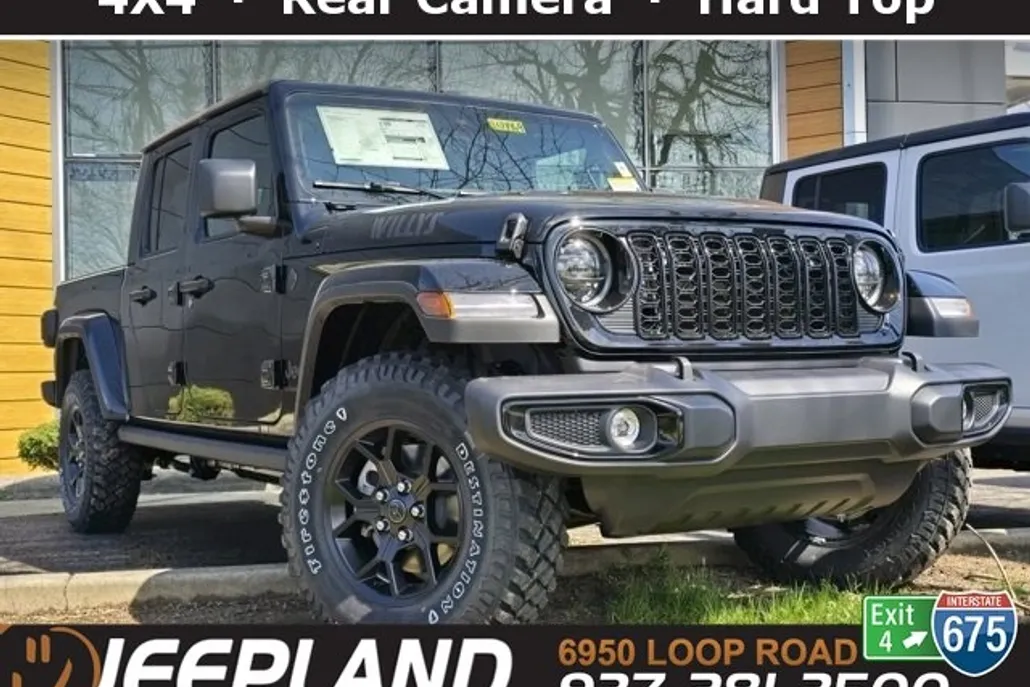 2025 Jeep Gladiator Willys photo 1