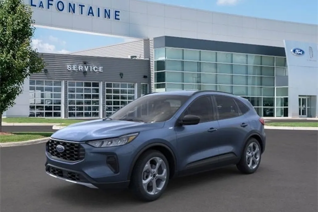 2025 Ford Escape ST-Line photo 1