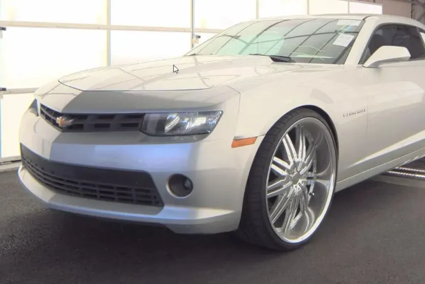 2015 Chevrolet Camaro Coupe photo 1