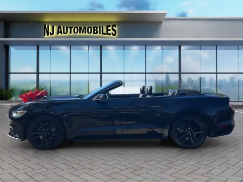 2017 Ford Mustang EcoBoost Premium Convertible photo 4