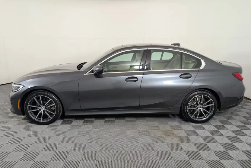 2019 Bmw 330i Sedan photo 1