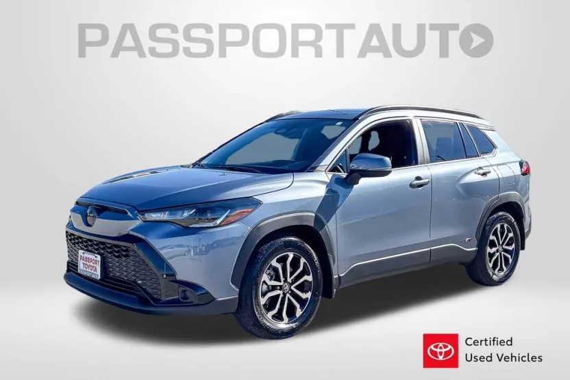 2024 Toyota Corolla Cross Hybrid SE photo 1