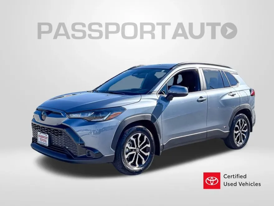2024 Toyota Corolla Cross Hybrid SE photo 1