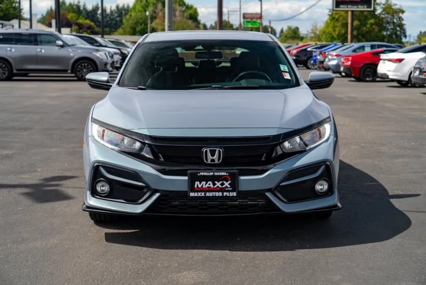 2020 Honda Civic Sport photo 1