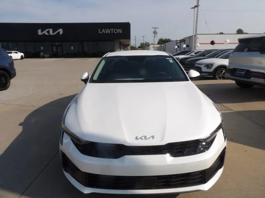 2026 Kia K5 LXS photo 1