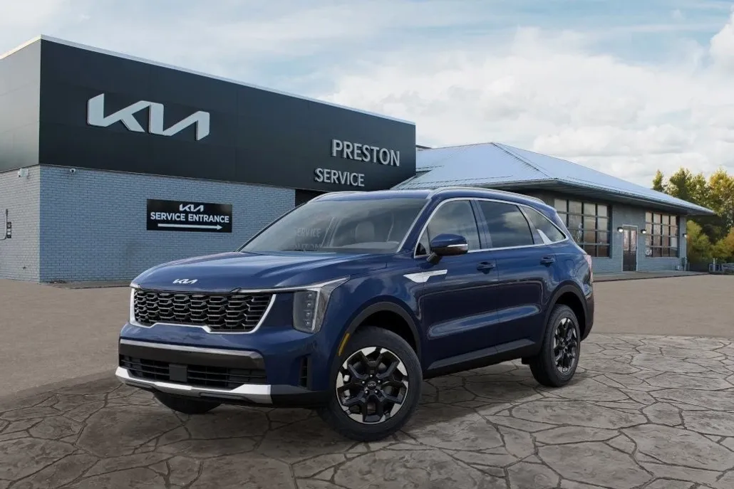 2025 Kia Sorento S photo 1