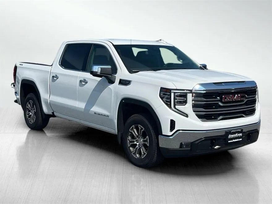 2024 Gmc Sierra 1500 SLT photo 1