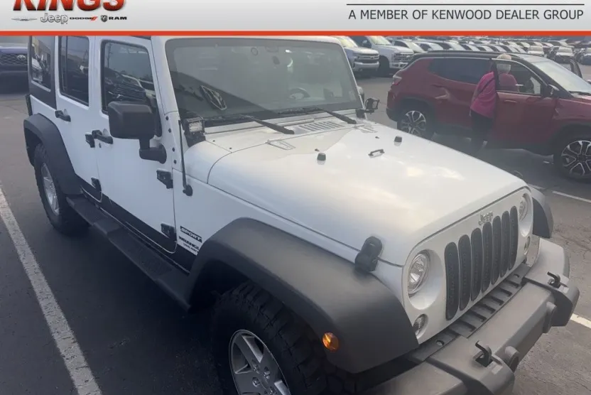 2017 Jeep Wrangler Unlimited Sport photo 1
