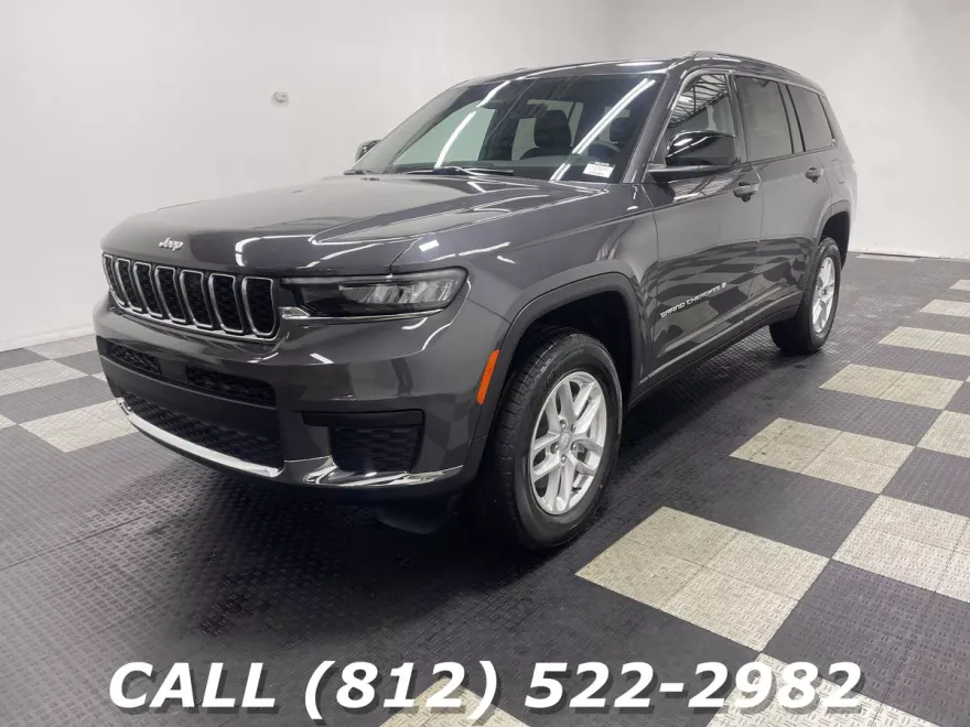 2025 Jeep Grand Cherokee Laredo photo 1