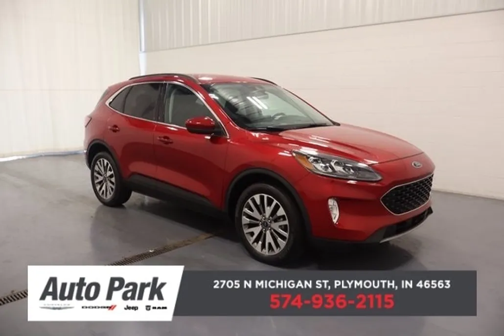2021 Ford Escape Titanium photo 1