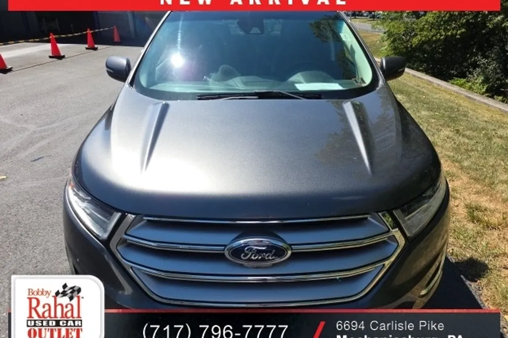 2015 Ford Edge Titanium photo 1