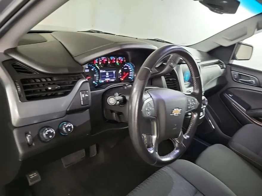 2018 Chevrolet Tahoe LS photo 1