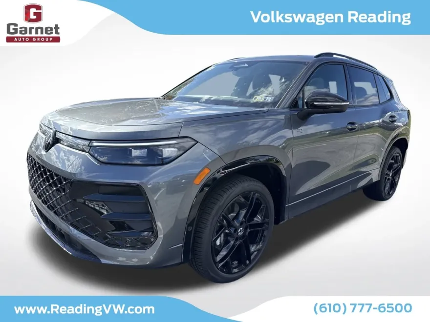2025 Volkswagen Tiguan SE R-Line Black photo 1
