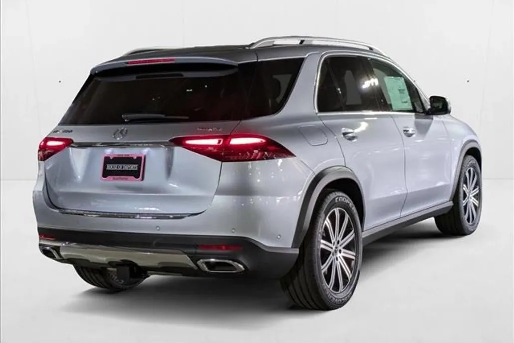 2025 Mercedes Benz GLE 450 4MATIC photo 1