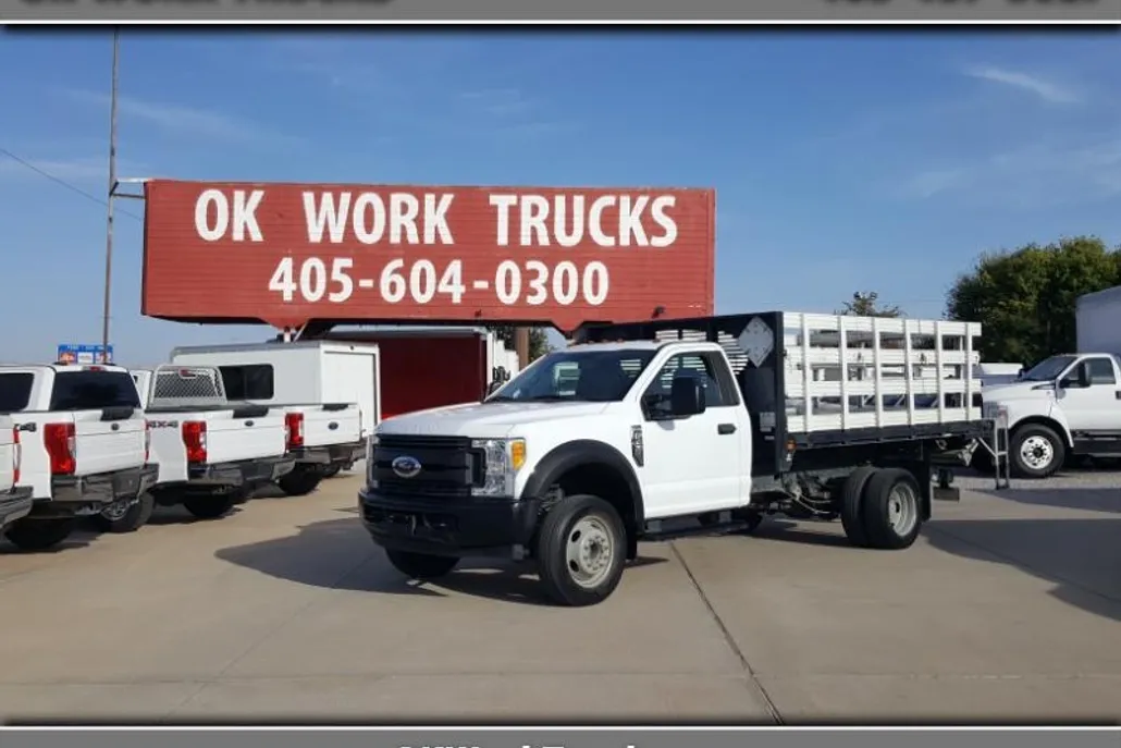 2017 Ford F-450 photo 1