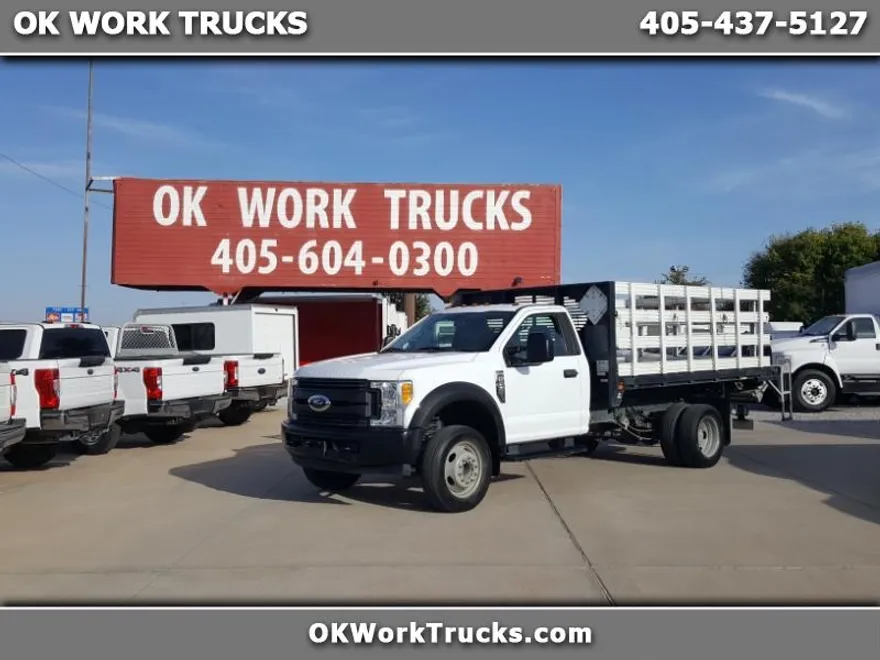 2017 Ford F-450 photo 1