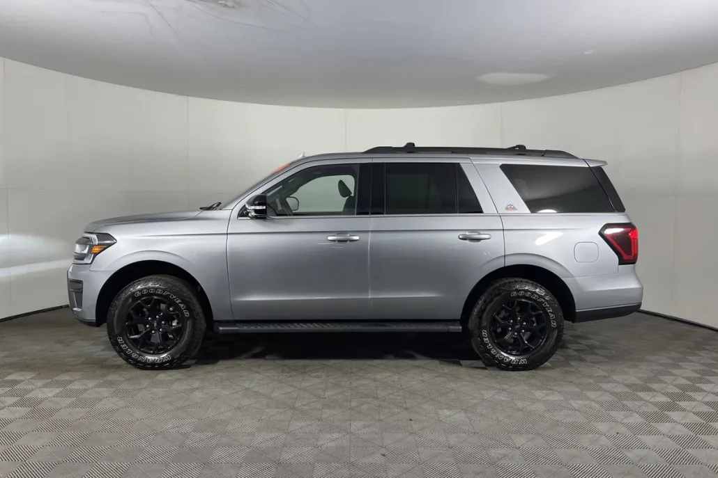 2024 Ford Expedition Timberline photo 1