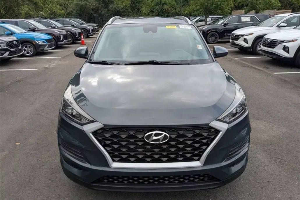 2021 Hyundai Tucson Value photo 1