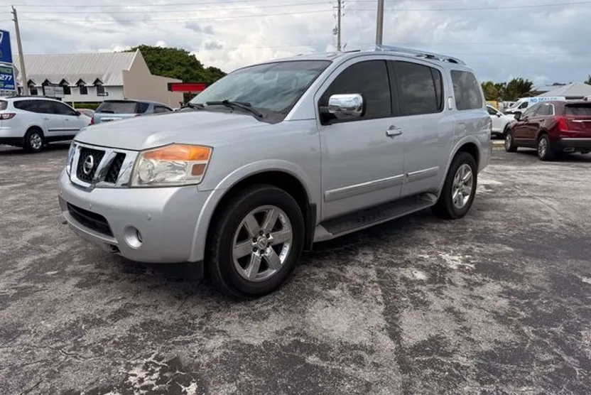 2012 Nissan Armada Platinum photo 1