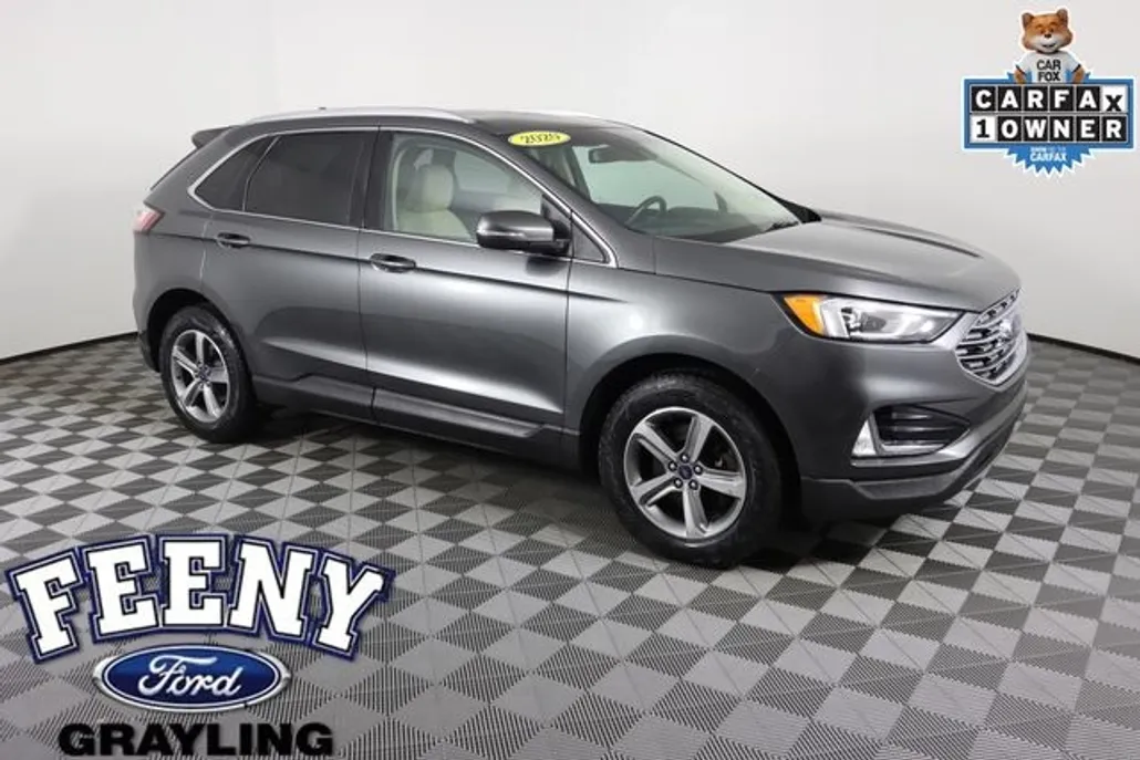 2020 Ford Edge SEL photo 1