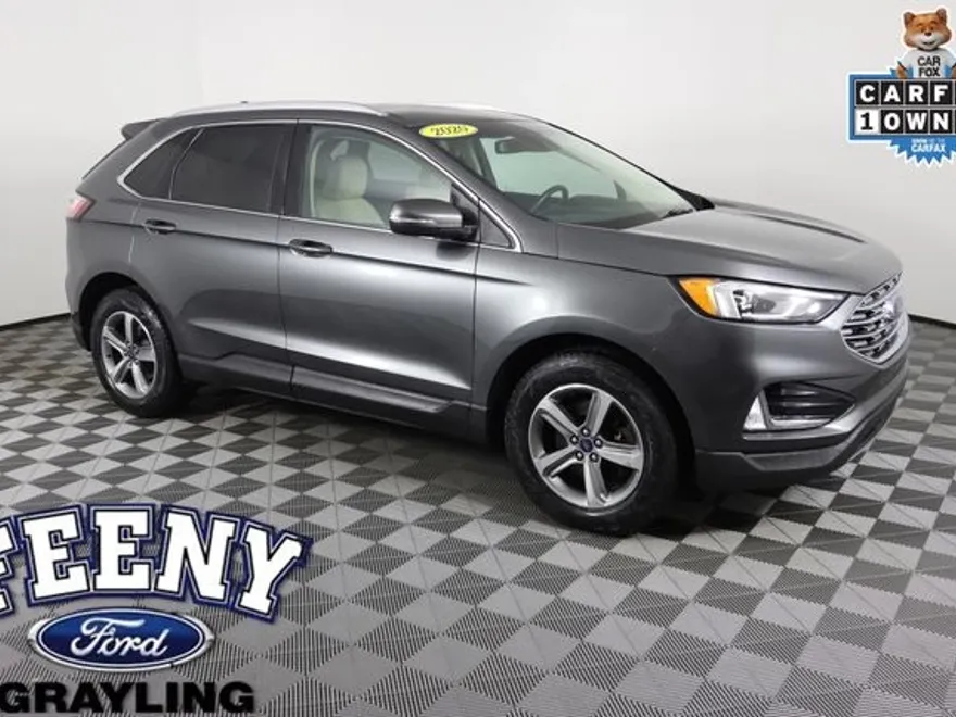 2020 Ford Edge SEL photo 1