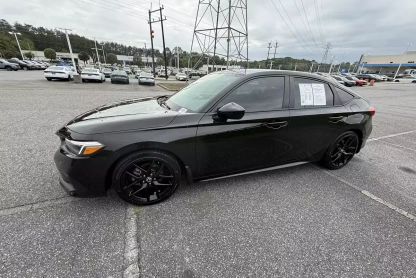2024 Honda Civic Sport Hatchback photo 1