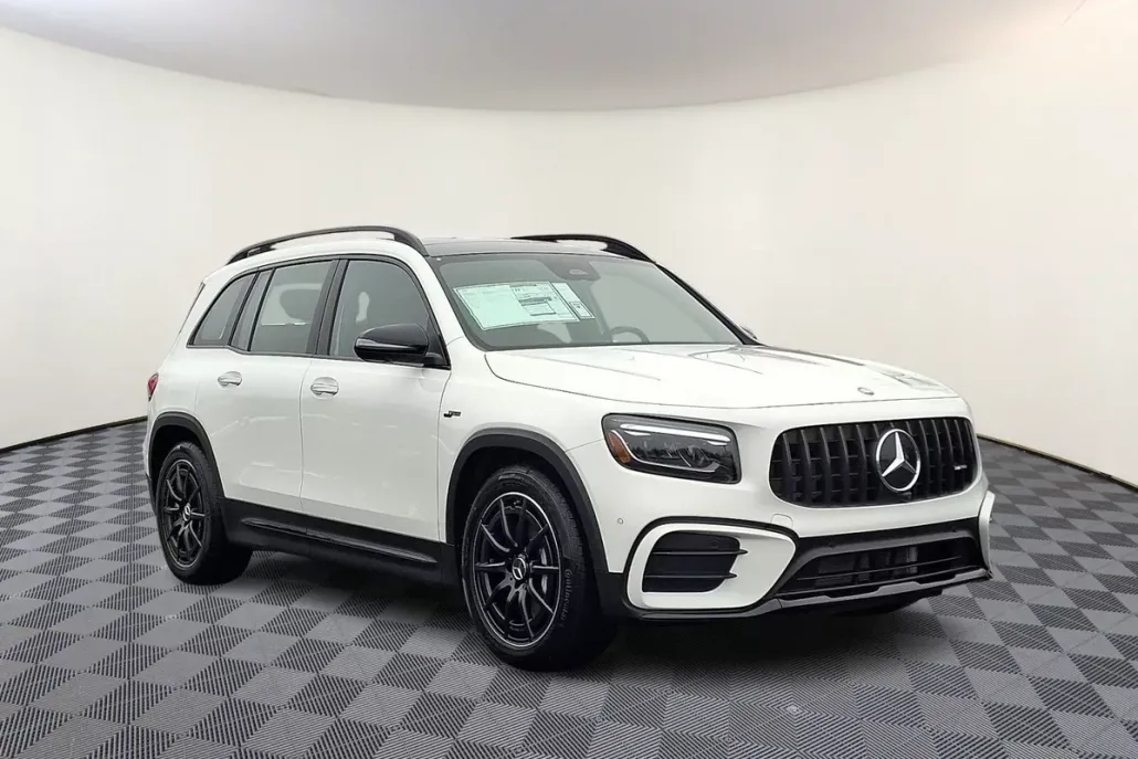 2025 Mercedes Benz GLB AMG 35 4MATIC photo 1